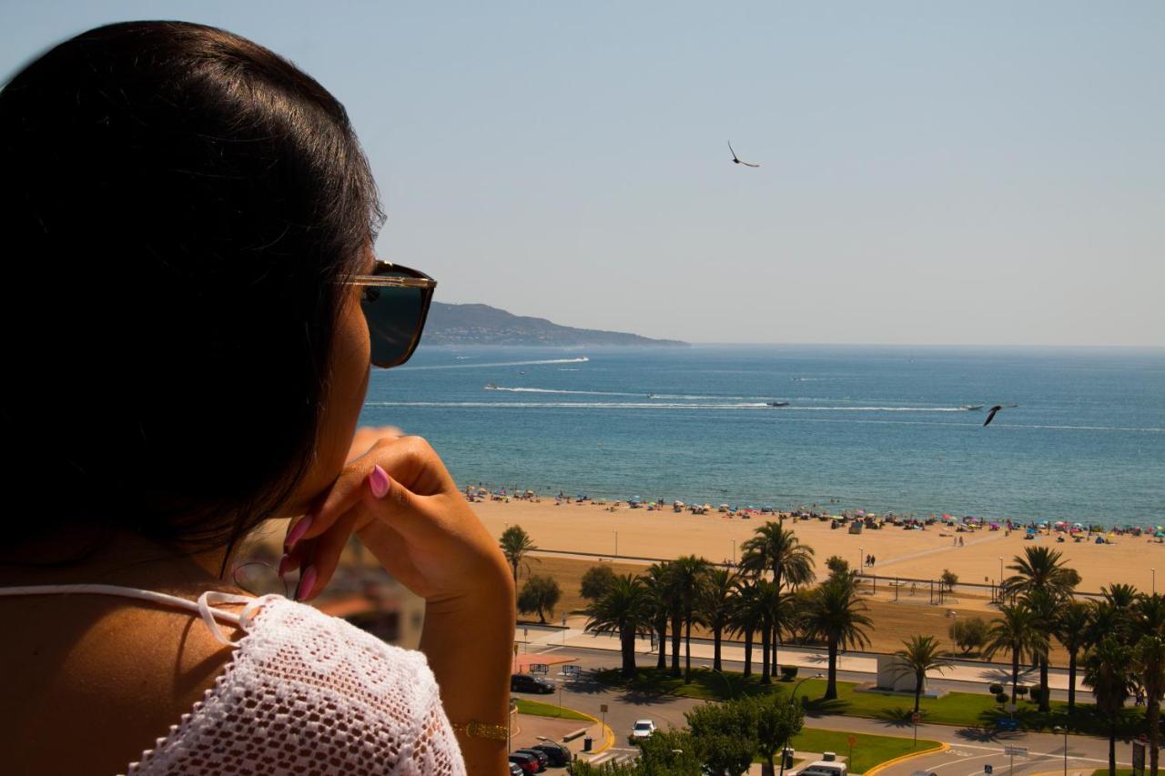 Xon'S Platja Ha Hotel Empuriabrava Kültér fotó