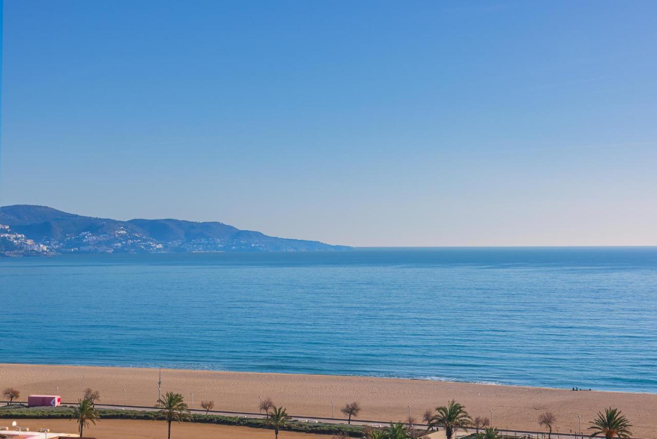 Xon'S Platja Ha Hotel Empuriabrava Kültér fotó