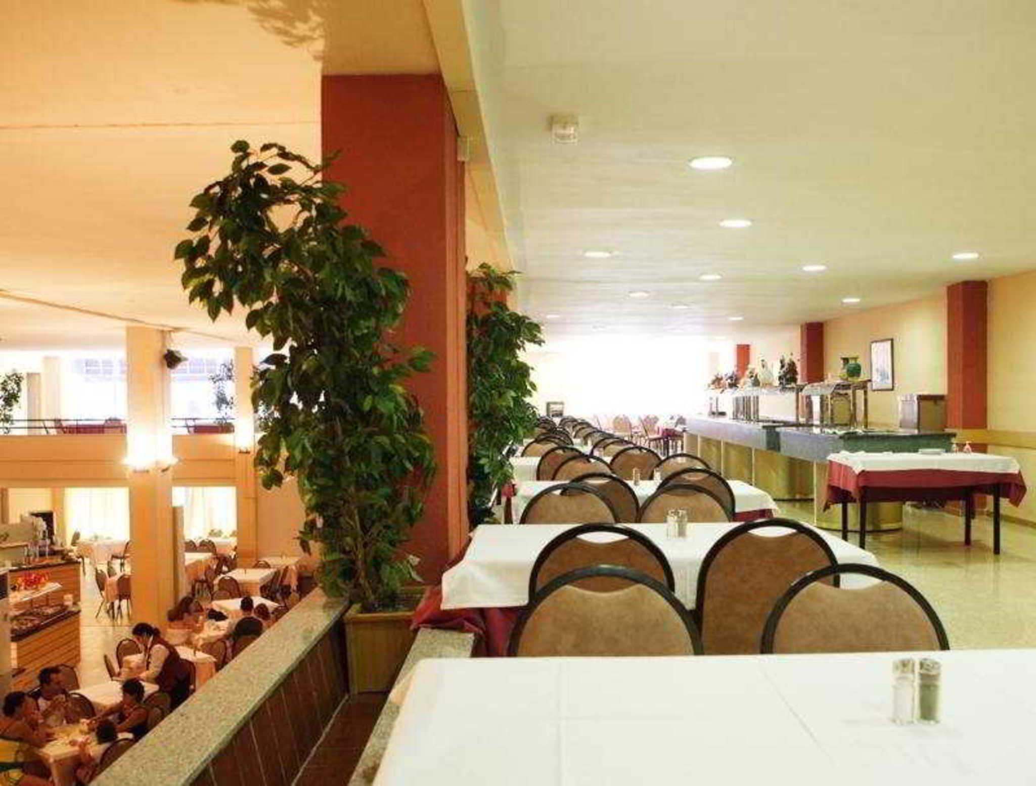 Xon'S Platja Ha Hotel Empuriabrava Kültér fotó